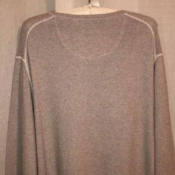 Tommy Bahama XL Beige V-Neck 💯Cotton Pullover Sweater - Picture 4 of 11